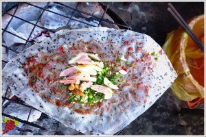 banh-trang-mam-ruoc-nuong (10)